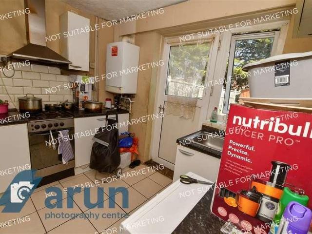 House for sale in Scrattons Farm, Greater London