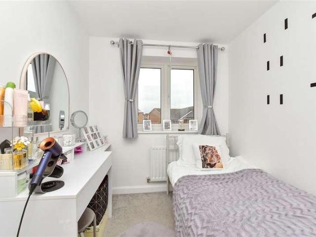 House for sale in Minster-on-Sea, Oad Street