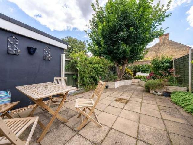 House for sale in Midway, Kent