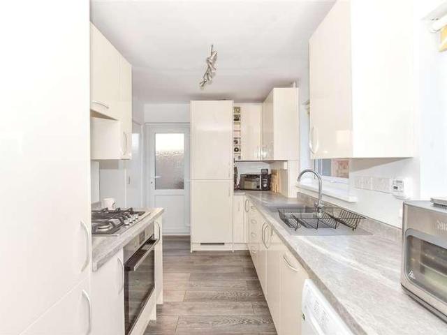 House for sale in Spring Vale, Hampshire