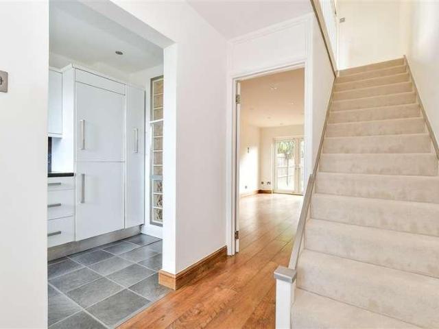 House for sale in Laindon Cross, Basildon
