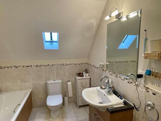 House for sale in Fossebridge, Gloucestershire