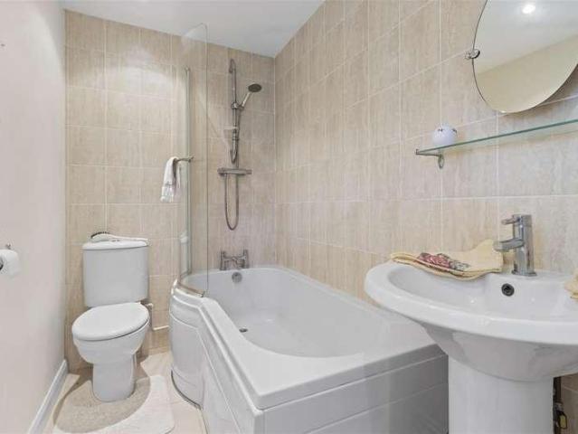 House for sale in Seaford, Iford
