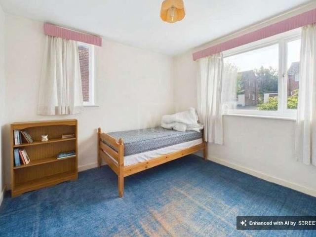 House for sale in Wilderspool, Warrington