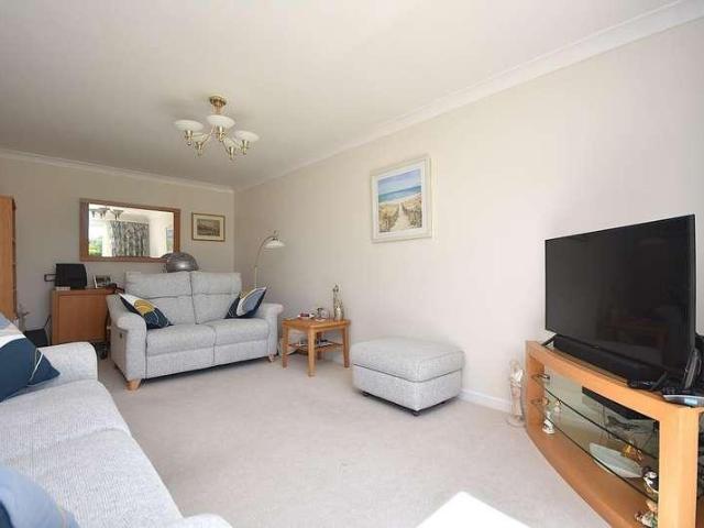 House for sale in Cwm Talwg, Barry