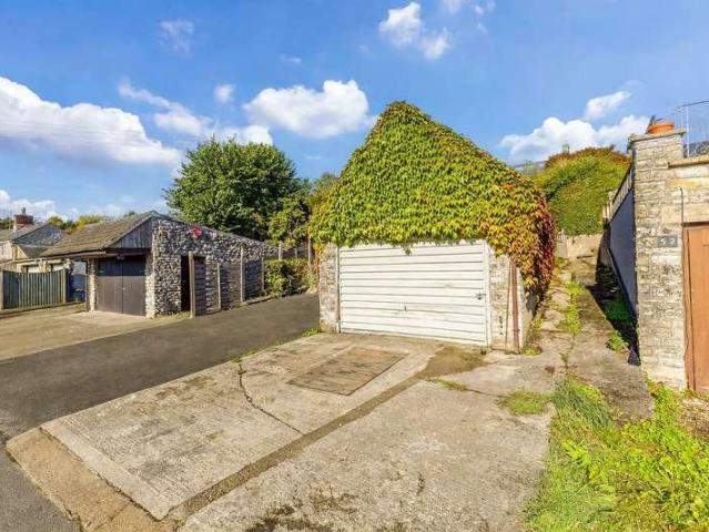 House for sale in Shoscombe Vale, Shoscombe