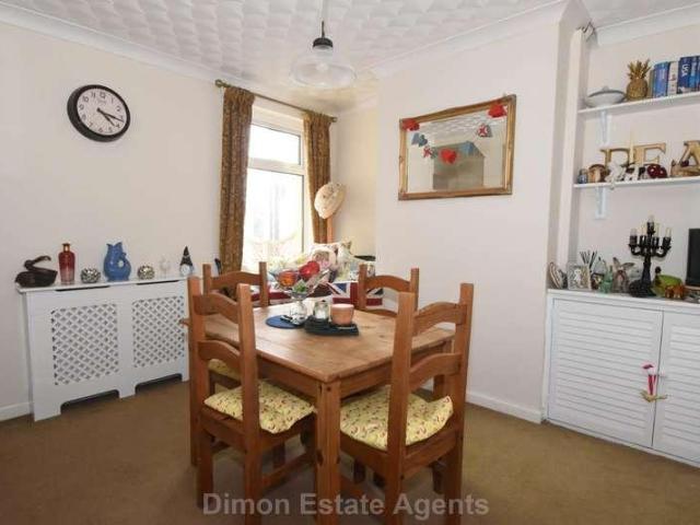 House for sale in Middlecroft, Hampshire