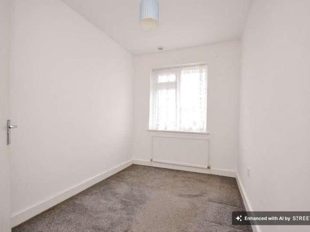 House for sale in Folkestone, Kent