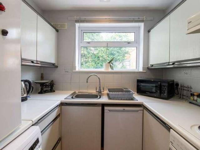 House for sale in Odstock