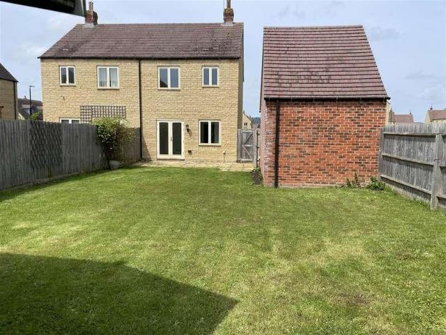 House for sale in Fossebridge, Gloucestershire