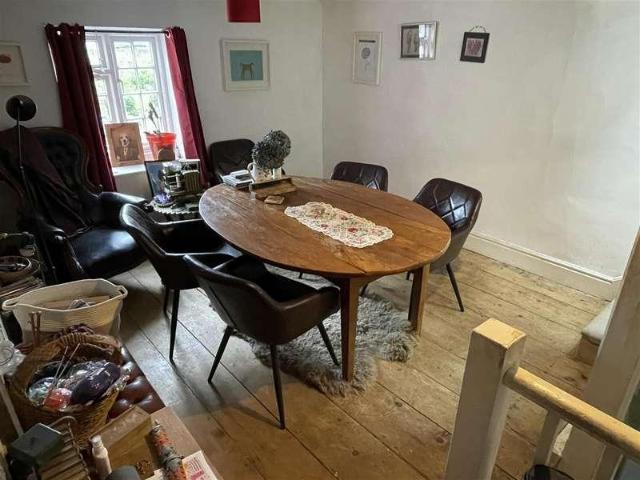 House for sale in Fossebridge, Gloucestershire
