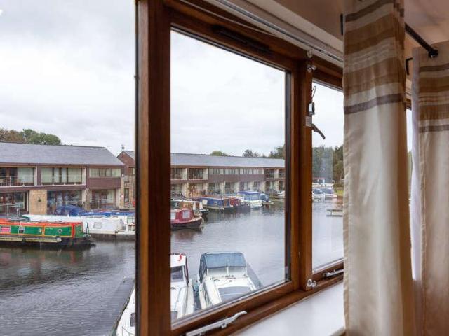 House for sale in Tewitfield, Bare
