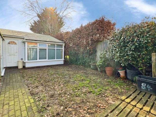 House for sale in Woodley