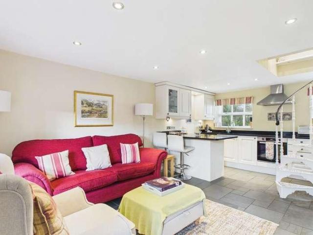 House for sale in Waterhead, Ambleside
