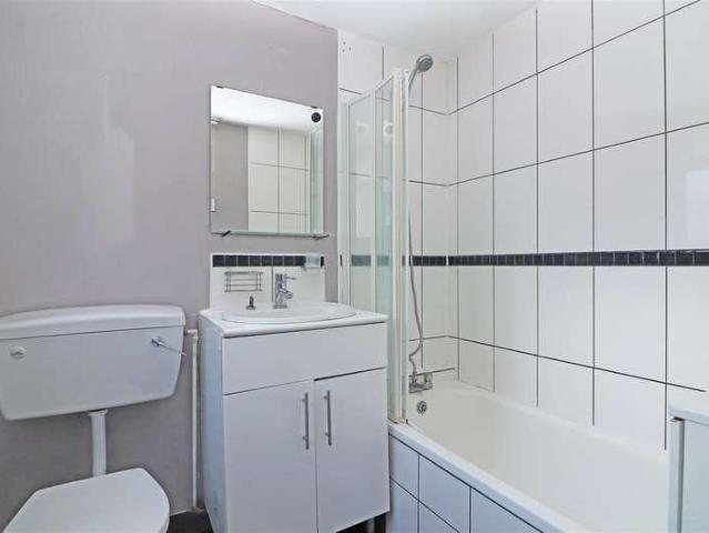 House for sale in Red Hill, Surrey