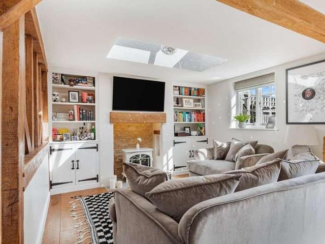 House for sale in Black Bourton, Oxfordshire
