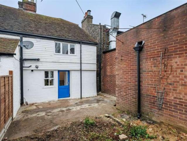 House for sale in Ivy Chimneys, Epping