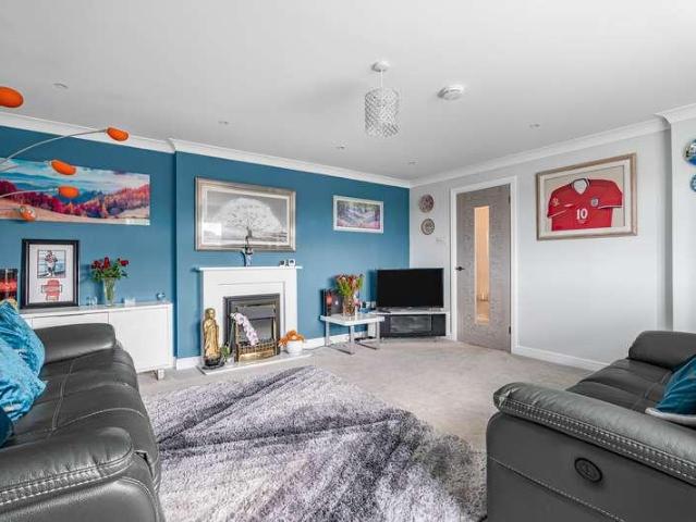 House for sale in Roseworthy, Cornwall