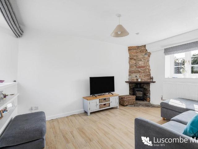 House for sale in Strode, Devon