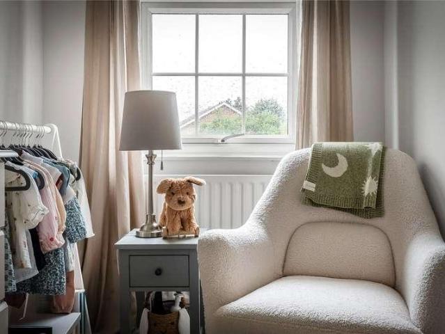 House for sale in Shalford, Guildford