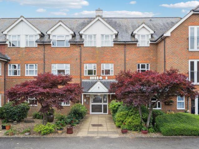 House for sale in Lunnon, Buckinghamshire