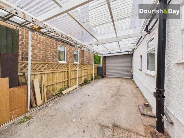 House for sale in Baswich, Staffordshire