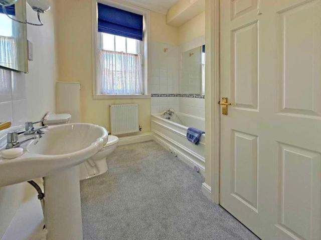 House for sale in Exminster, Teignbridge