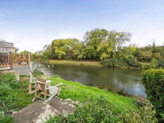 House for sale in Halmore, Stroud