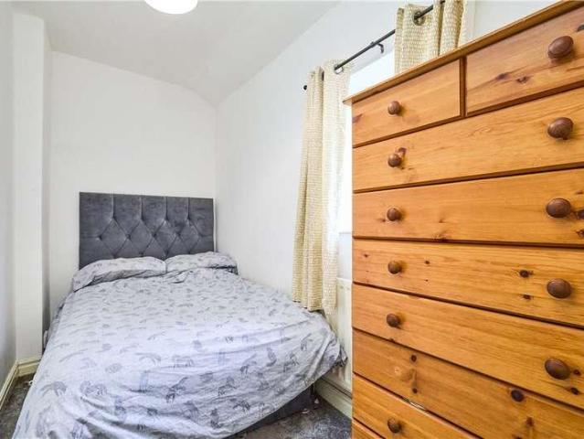 House for sale in Baildon