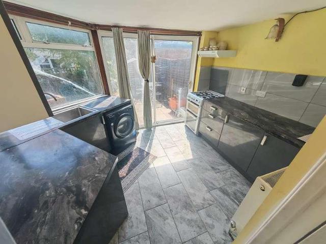 House for sale in London Borough of Ealing, Greenford