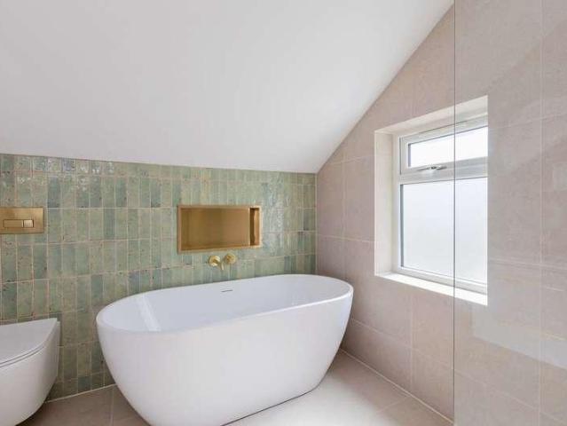 House for sale in Bray Wick, Maidenhead
