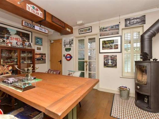 House for sale in Minster-on-Sea, Oad Street