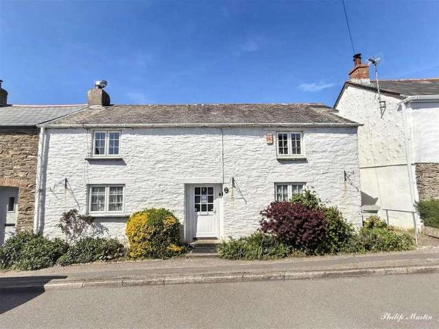 House for sale in Probus, Cornwall