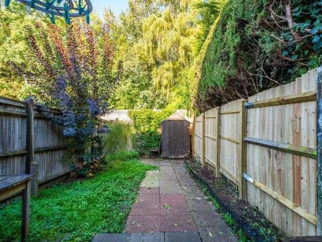 House for sale in East Farleigh, Maidstone