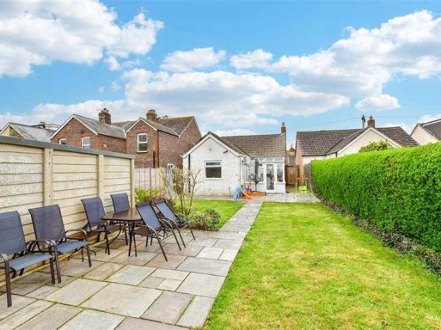 House for sale in Spring Vale, Hampshire