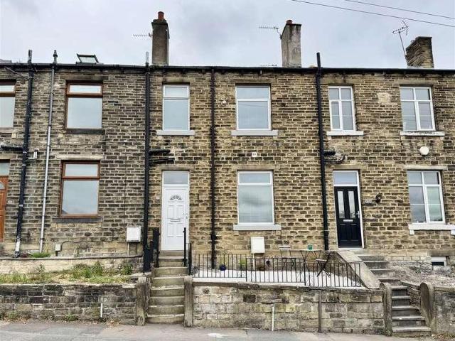 House for sale in Lascelles Hall, Fenay Bridge
