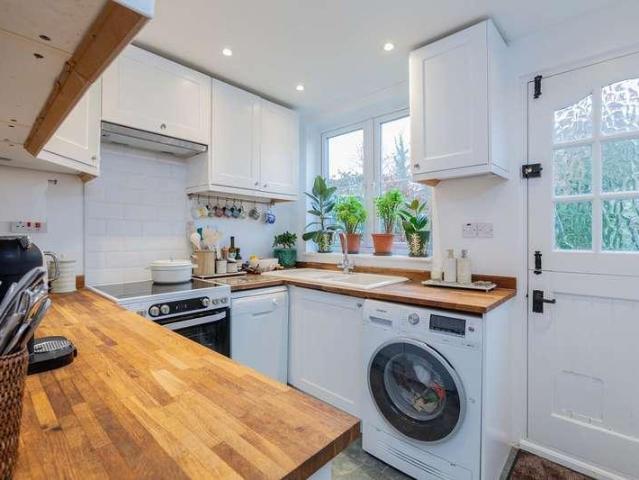House for sale in Holyport, Bray
