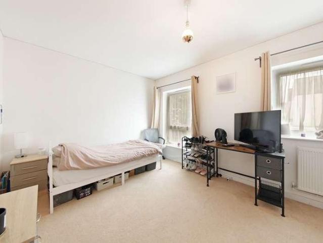 House for sale in London Borough of Croydon, Thornton Heath