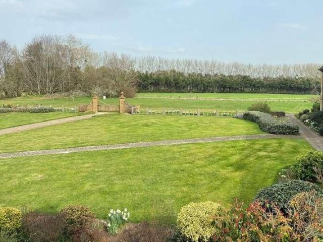 House for sale in Moor, South Petherton