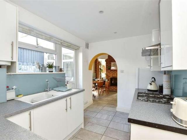 House for sale in West Cliff, Acol