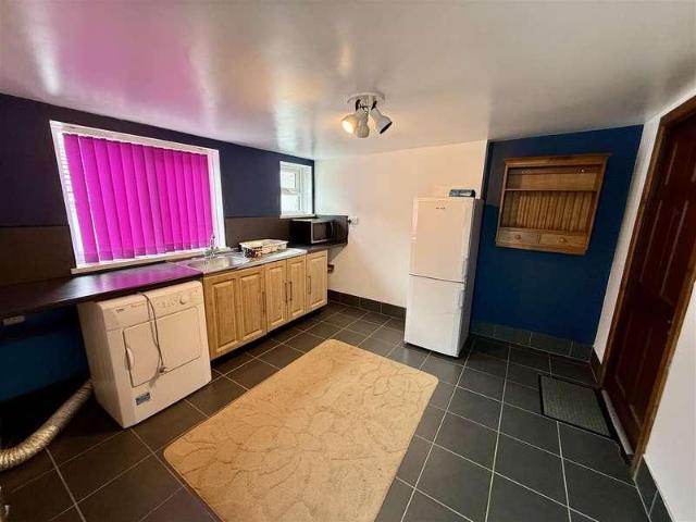 House for sale in Llanybydder, Wales