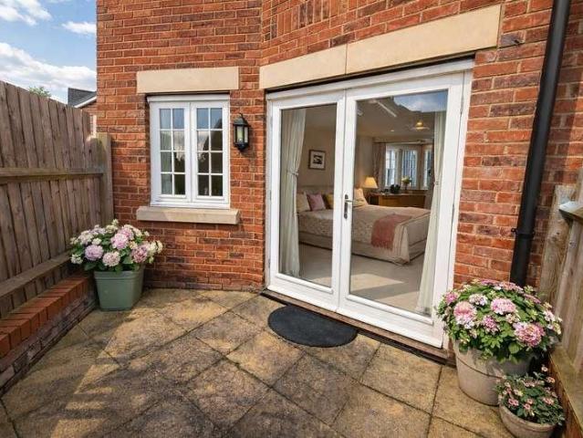 House for sale in Chipping Hill, Essex
