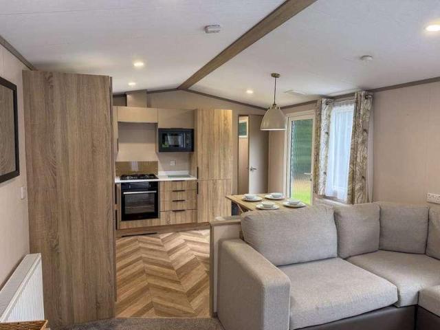 House for sale in Allerthorpe