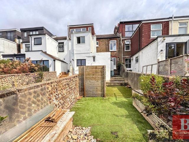 House for sale in Hollingdean, Brighton & Hove