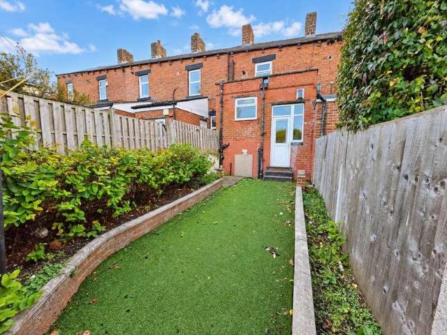 House for sale in Gilroyd, Barnsley