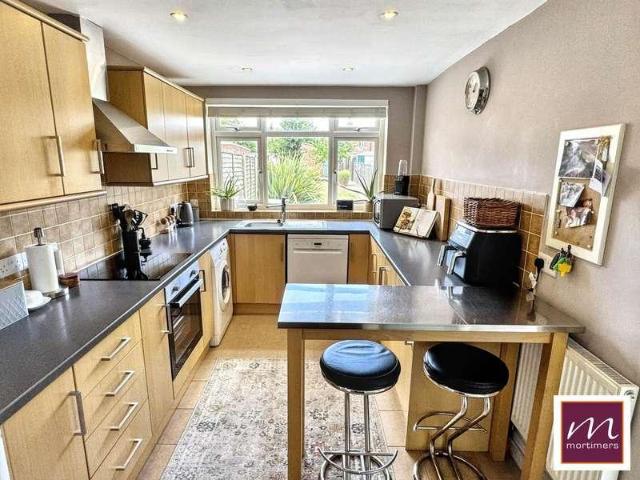 House for sale in Quarrendon, Aylesbury