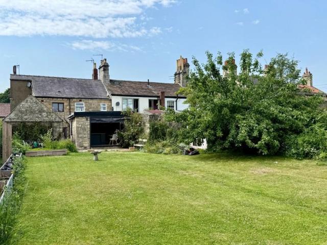 House for sale in Kirk Deighton