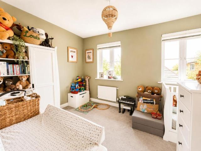 House for sale in Cheeseman's Green, Bridgefield