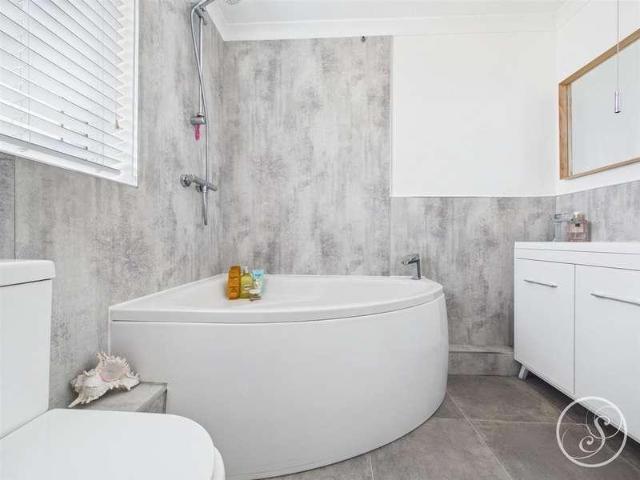House for sale in Whitkirk, Colton