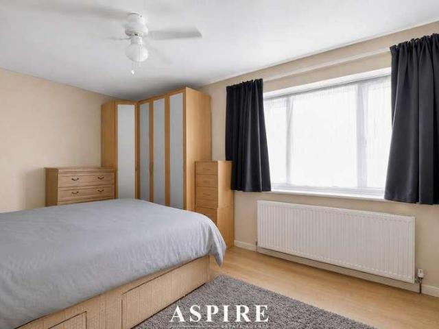 House for sale in Essex